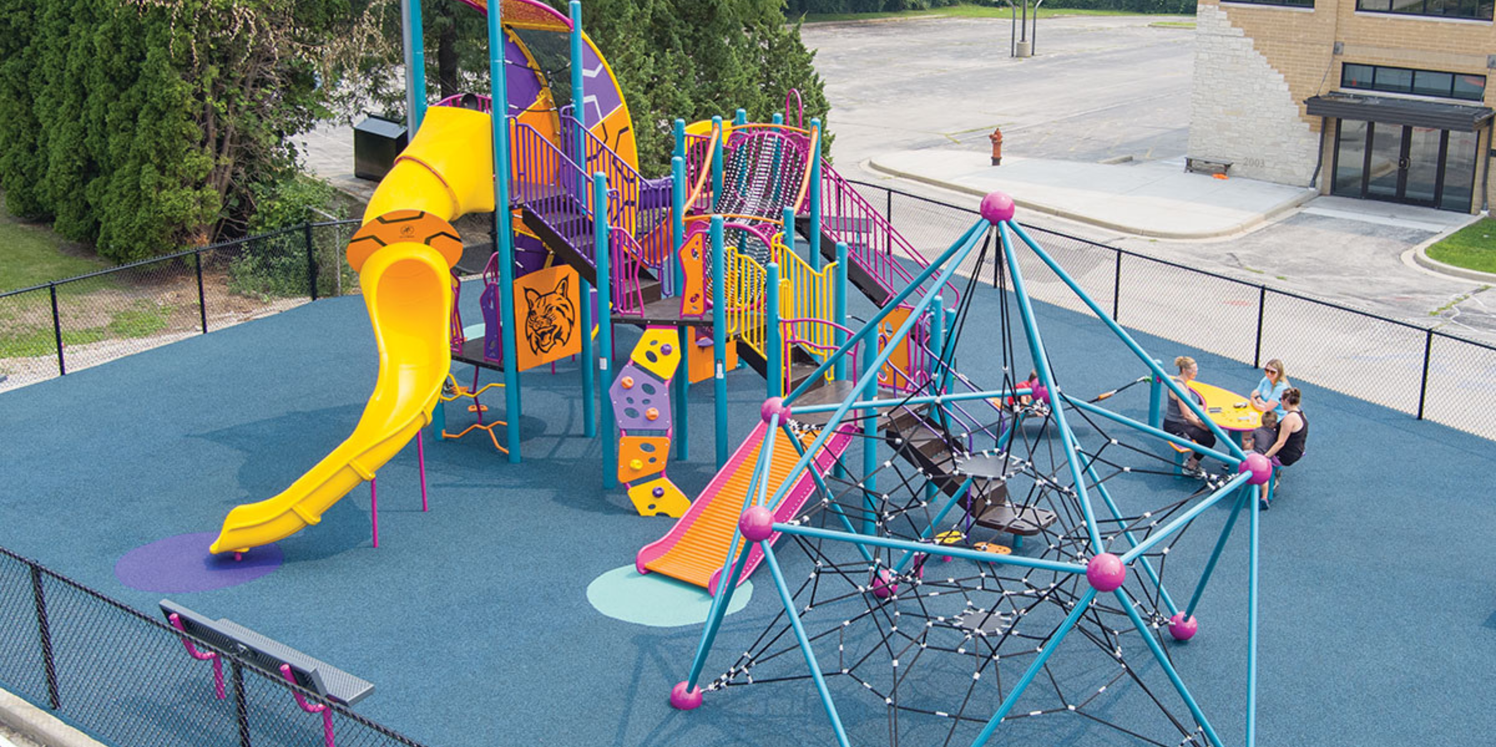 A Smart Strategy for Small Playgrounds | Blog